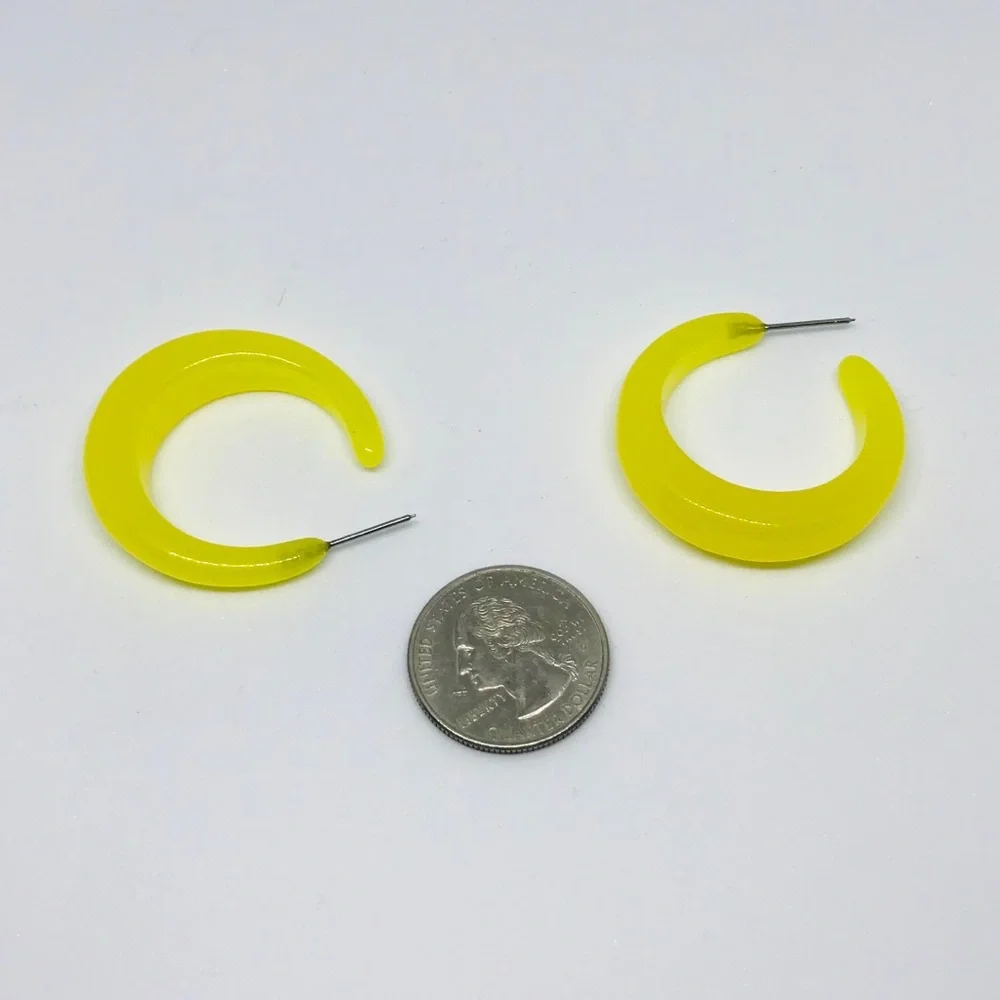 Yellow vintage Deadstock earrings